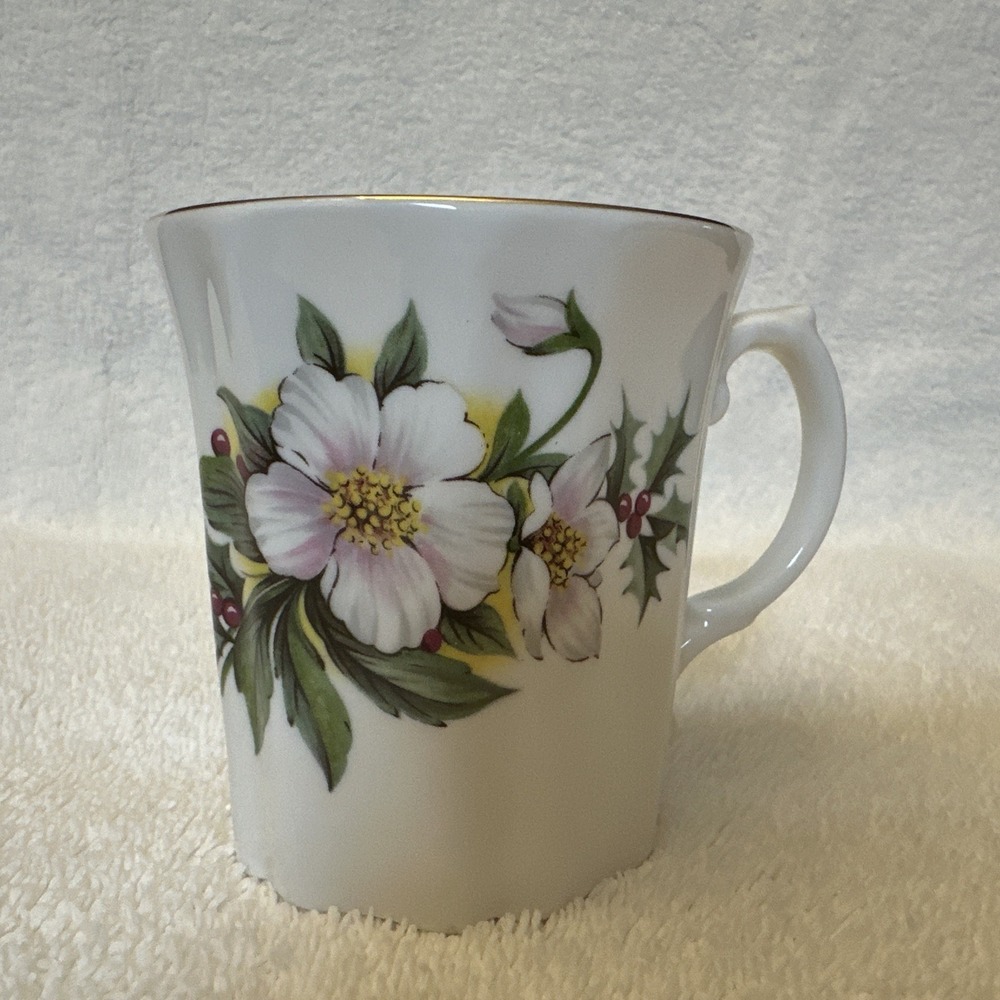 ROYAL GRAFTON Bone China Coffee Tea Cup Mug White Flowers Gold Trim 3 x 3.5"